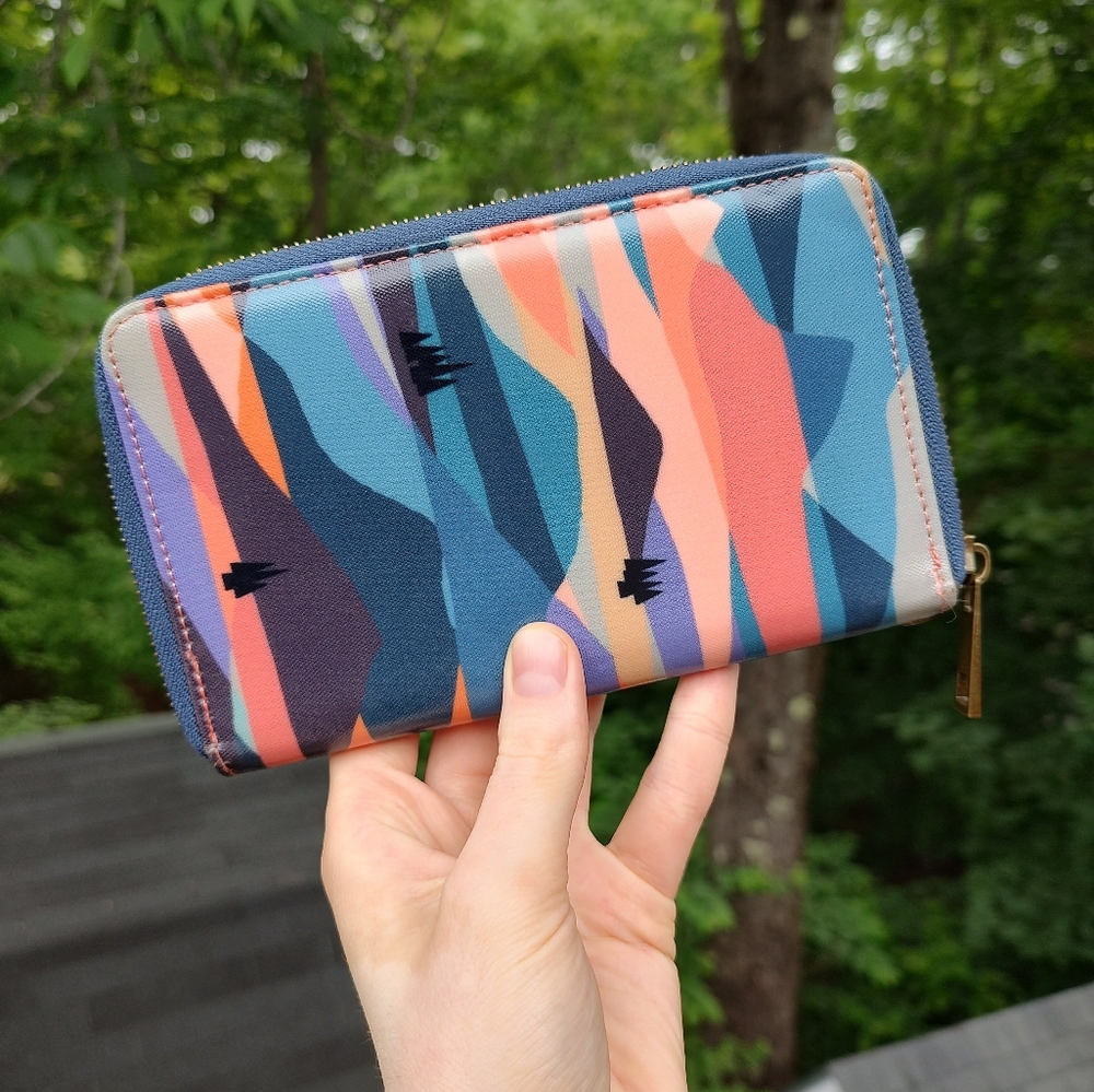 Colorful Mountain Pattern Wallet